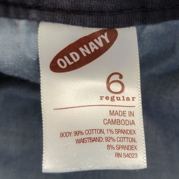 Old Navy Maternity Low Rise Dark Wash Bootcut Denim Jeans - Picture 14 of 15